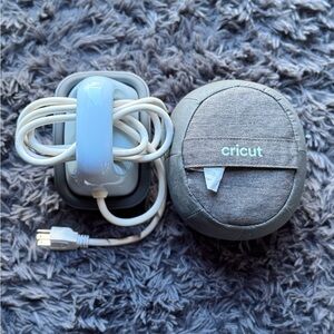 Cricut Heat Press with Gray and Blue Design